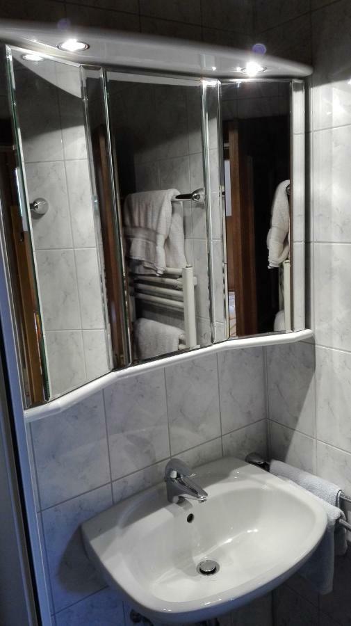 Bergbauernhof Schluder Apartment แฮร์มากอร์ ภายนอก รูปภาพ